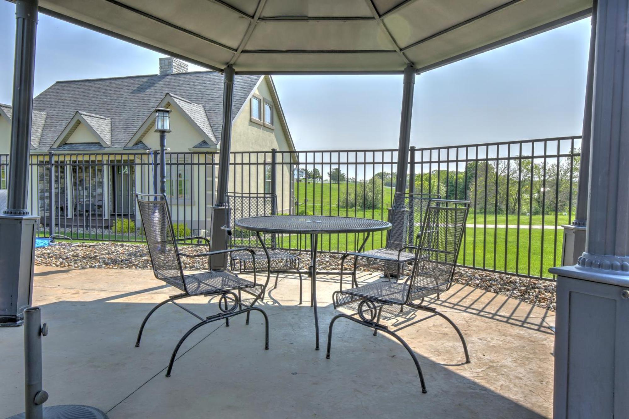 Premier Cottages By Amish Country Lodging Berlin Exterior foto